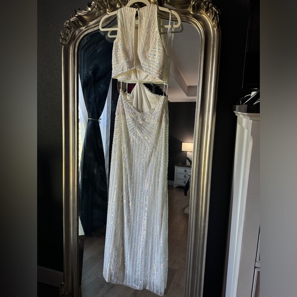 Retrofête Iridescent Sequined Millie Dress Geo White XS - Picture 2 of 11